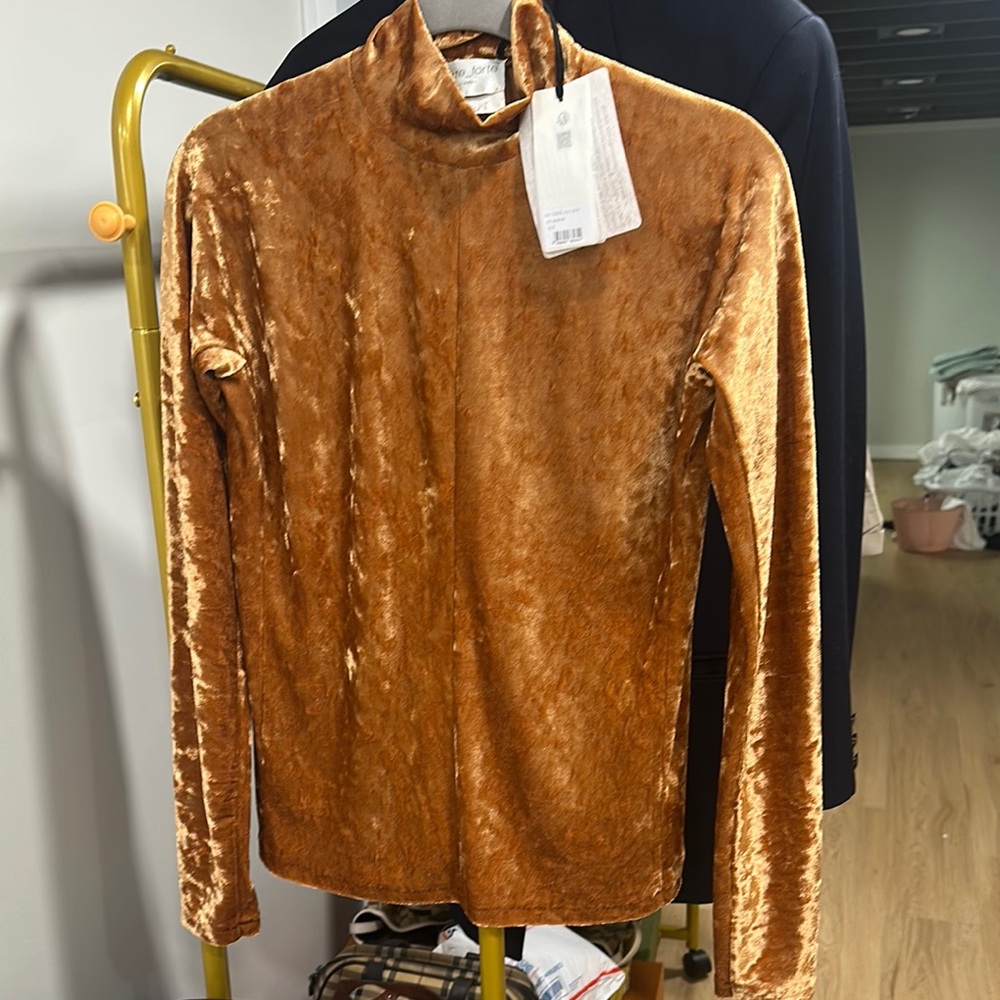 Forte _forteVelvet Long Sleeve Top in Rich Brown